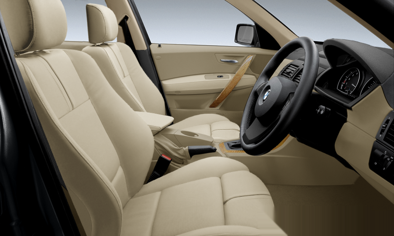 Interior of BMW X3 2.0d (E83), VIN WBAPB12020WC26775