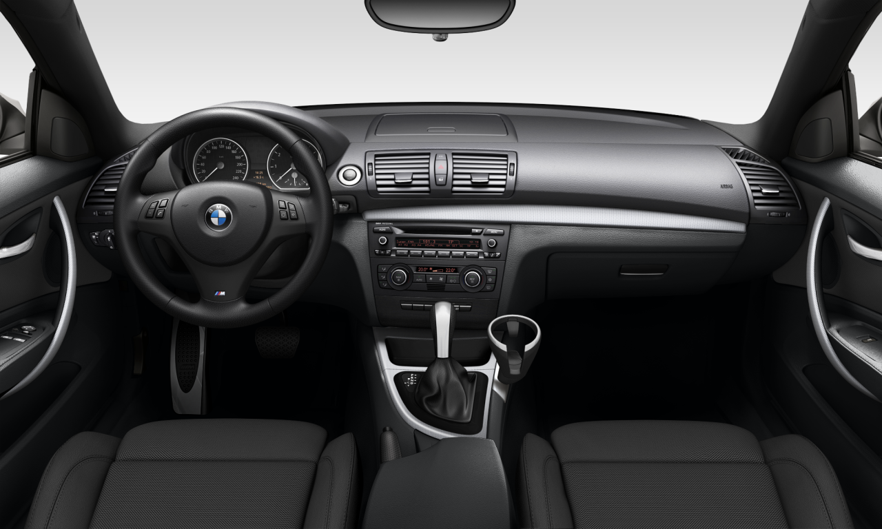 Interior of 2008 BMW 116i (E81), VIN WBAUA11049VJ79059