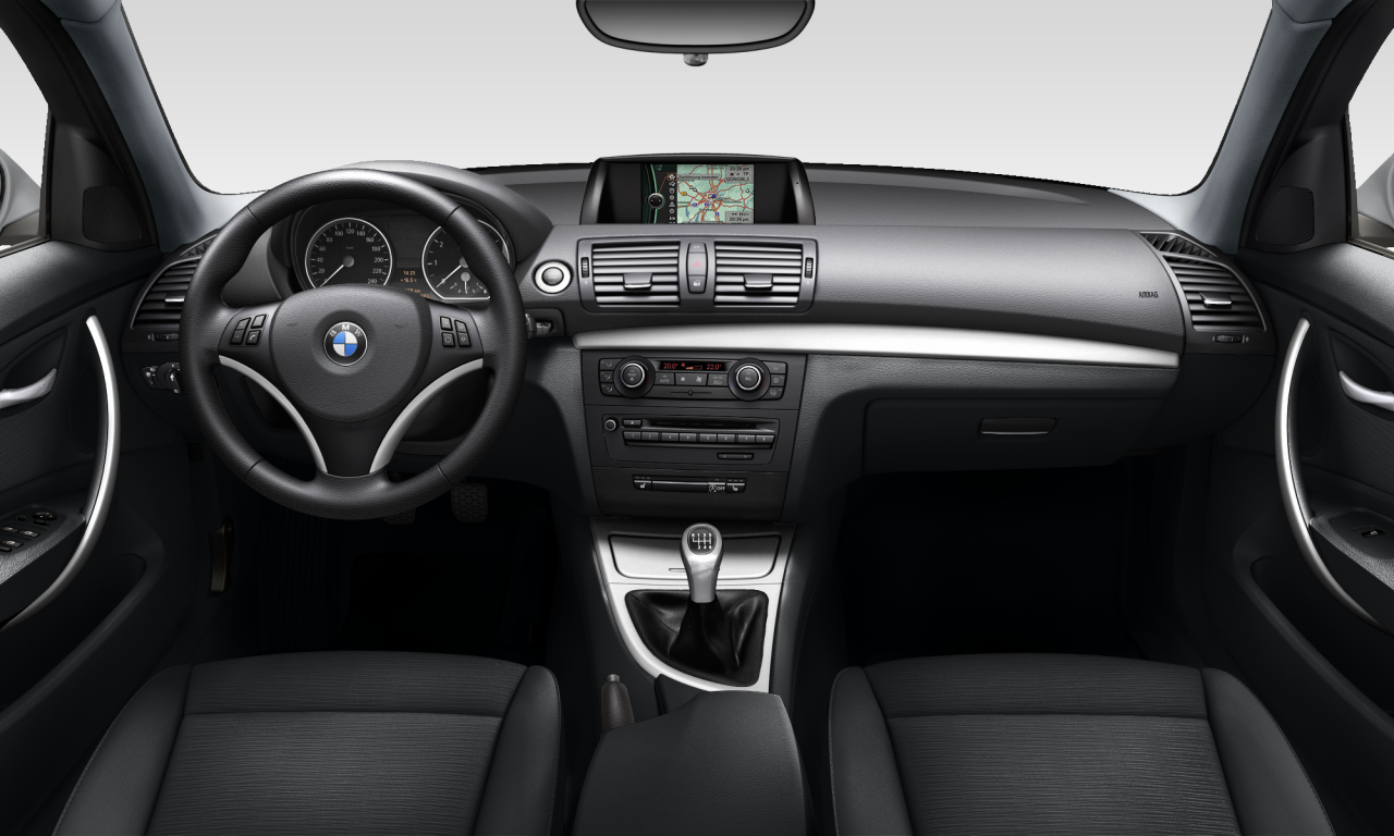 Interior of BMW 118d (E87 (MUE)), VIN WBAUD71010P200466