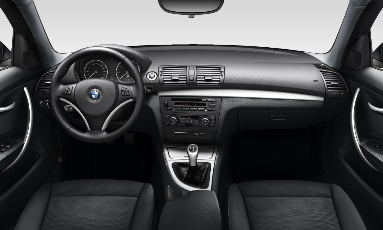 Interior of BMW 118d (E87 (MUE)), VIN WBAUD71010P259517