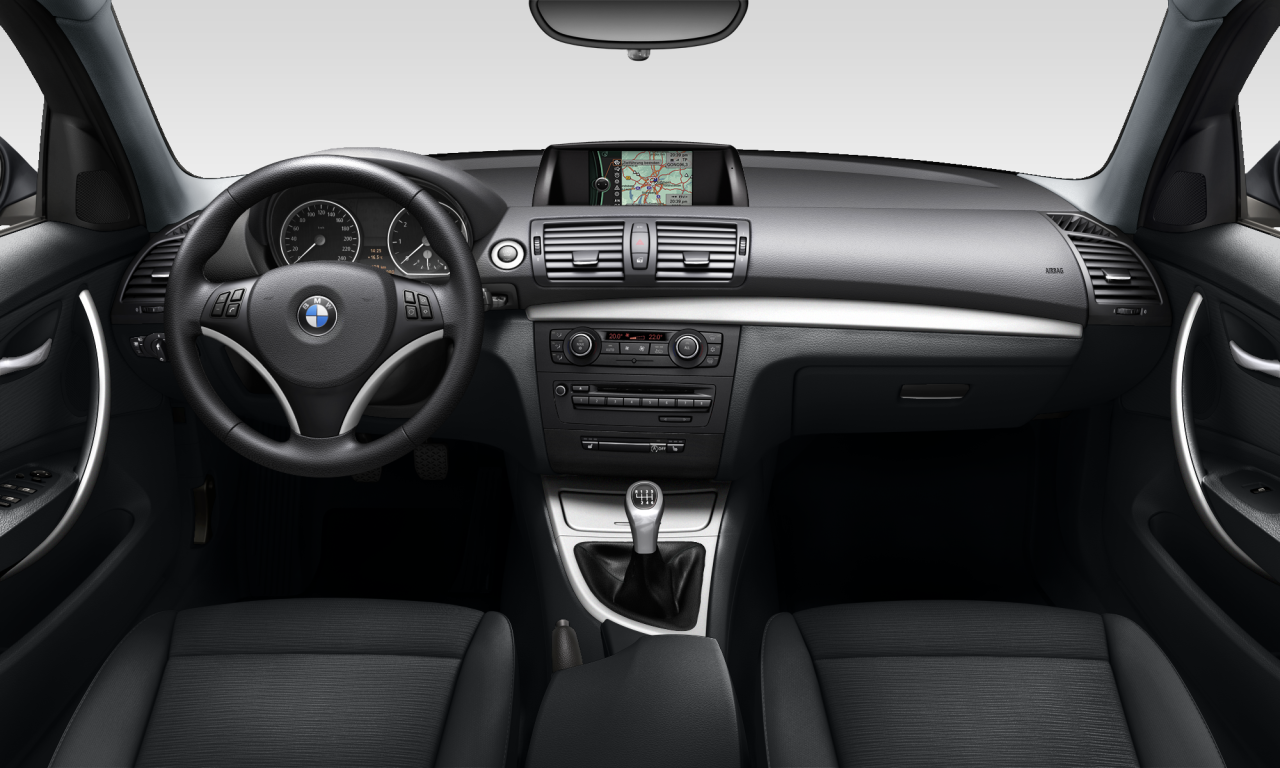 Interior of BMW 118d (E87 (MUE)), VIN WBAUD71020PY78630