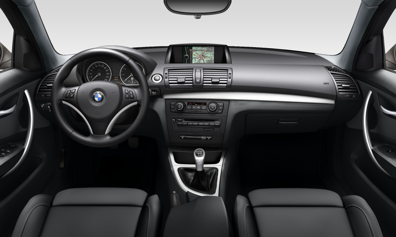 Interior of BMW 118d (E87 (MUE)), VIN WBAUD71030P286752