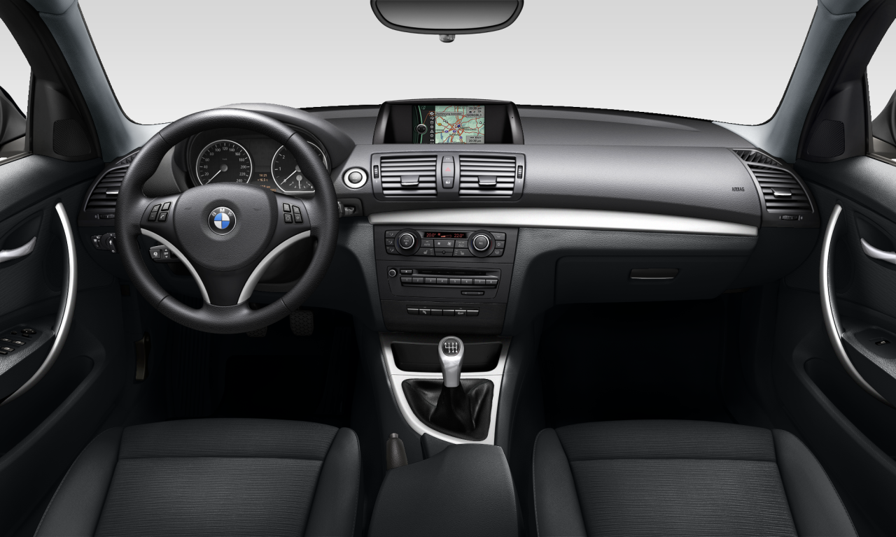 Interior of BMW 118d (E87 (MUE)), VIN WBAUD71040P435945