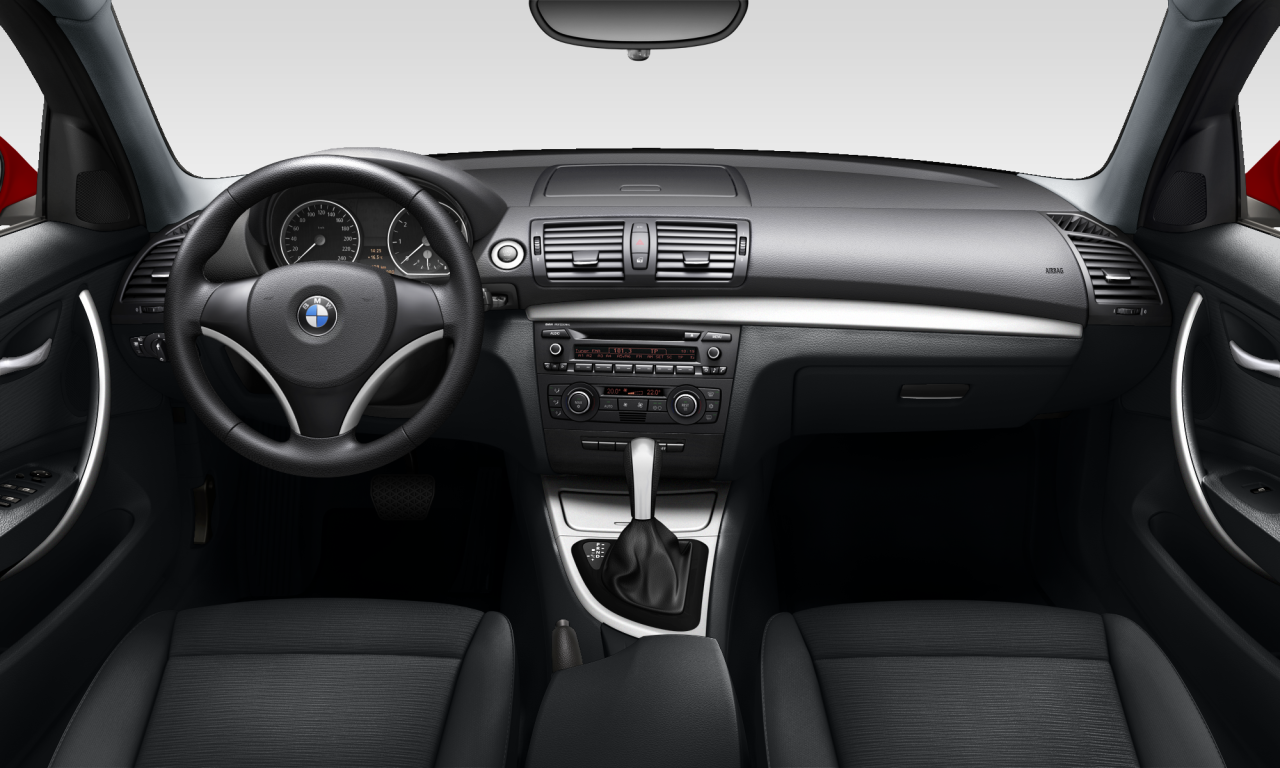 Interior of BMW 116i (E87 (MUE)), VIN WBAUE12040P237620