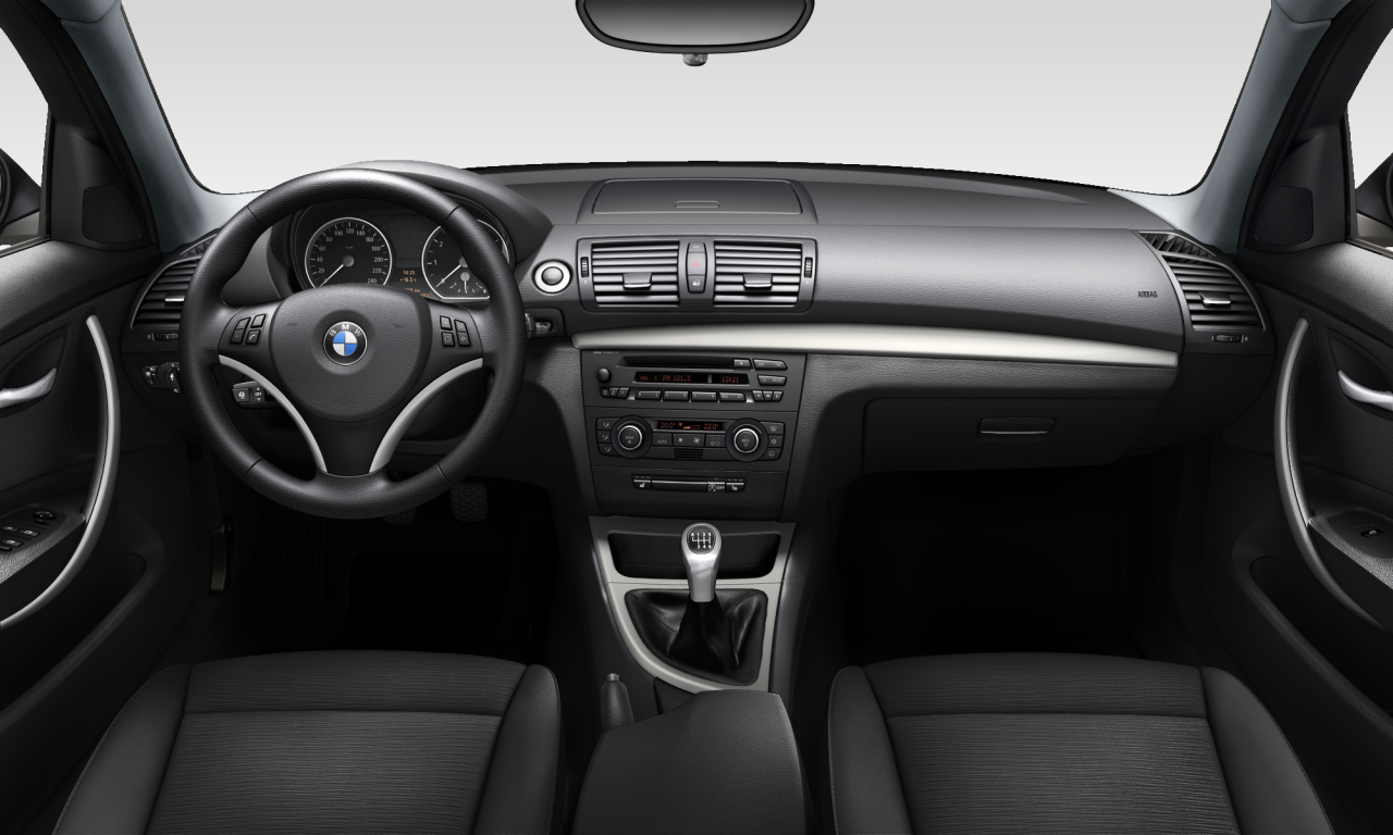 Interior of BMW 116i (E87 (MUE)), VIN WBAUE310X0E069331