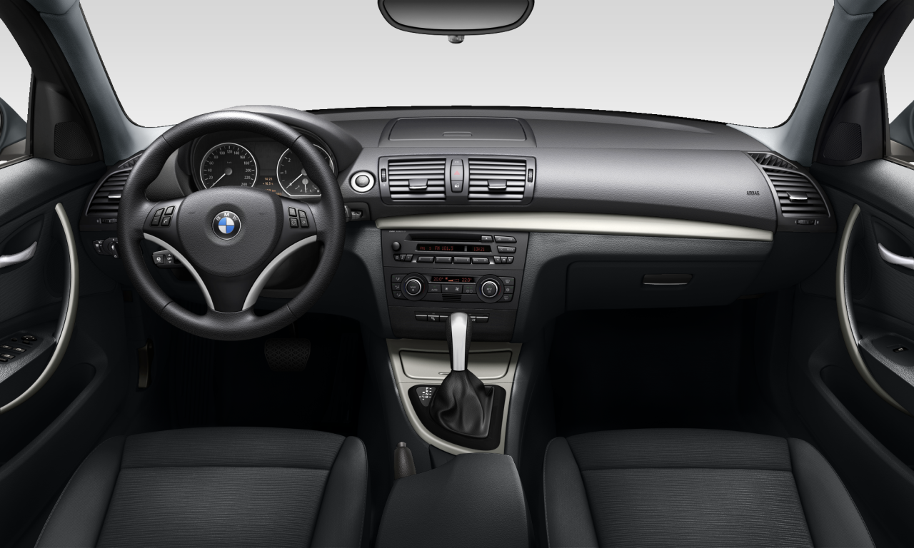 Interior of BMW 118i (E87 (MUE)), VIN WBAUE51070JW18406