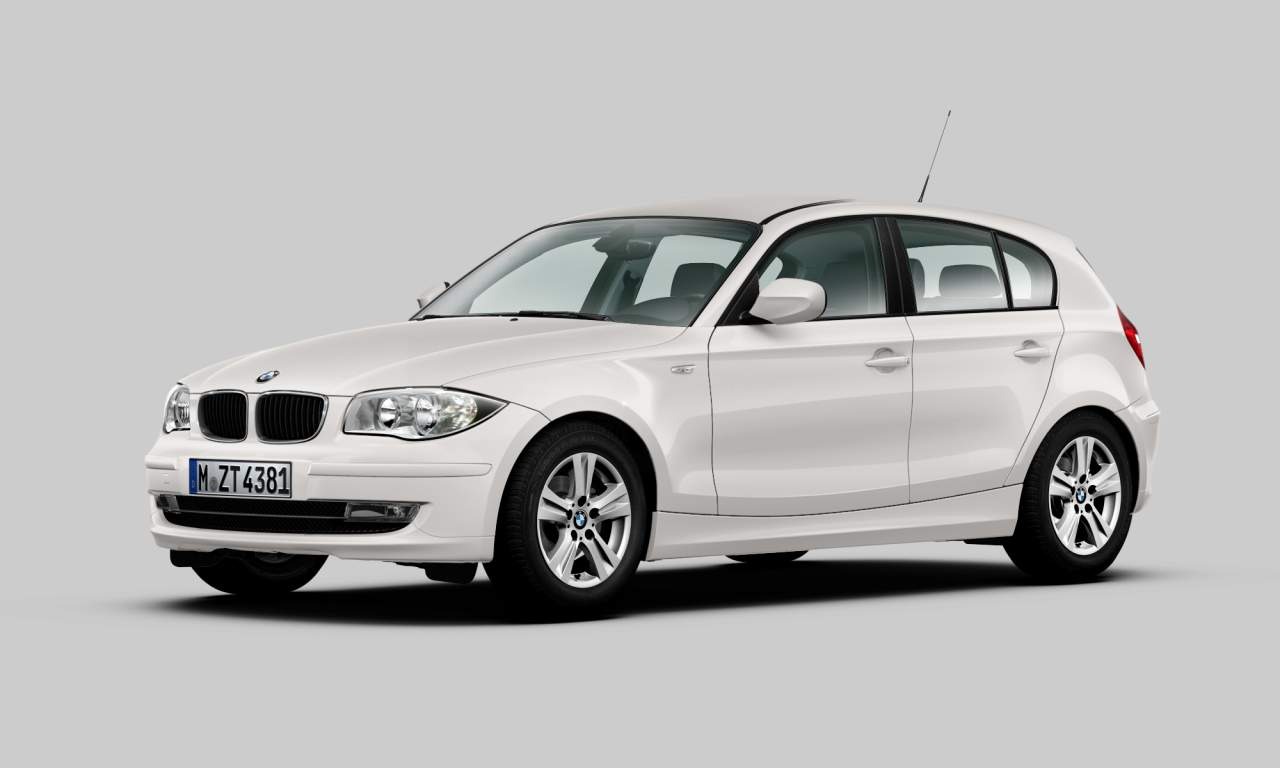 Exterior of BMW 116i (Sports Hatch (5 Doors)), VIN WBAUH31060E531097