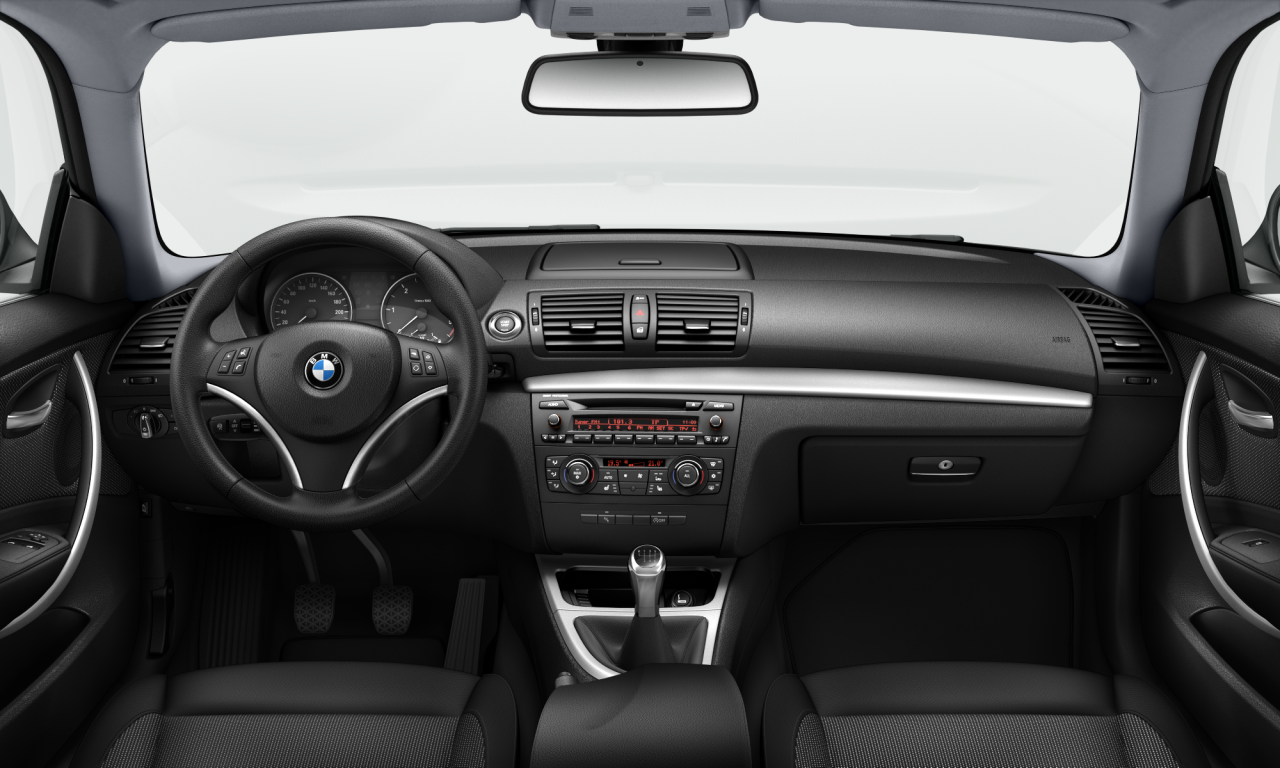 Interior of BMW 118d (E82), VIN WBAUR11060VN73237