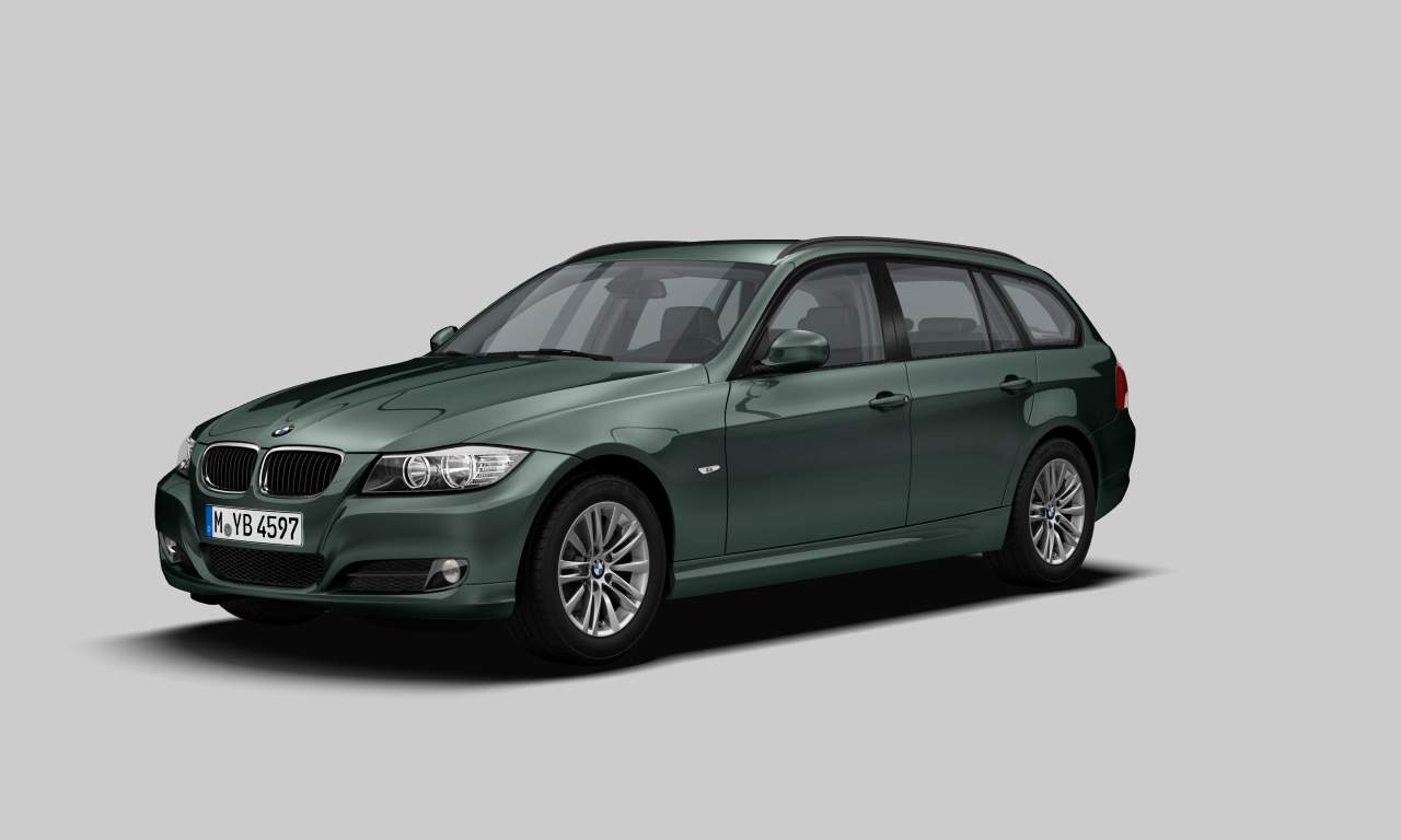 Exterior of BMW 318d (Touring (5 Doors)), VIN WBAUT31000A883792