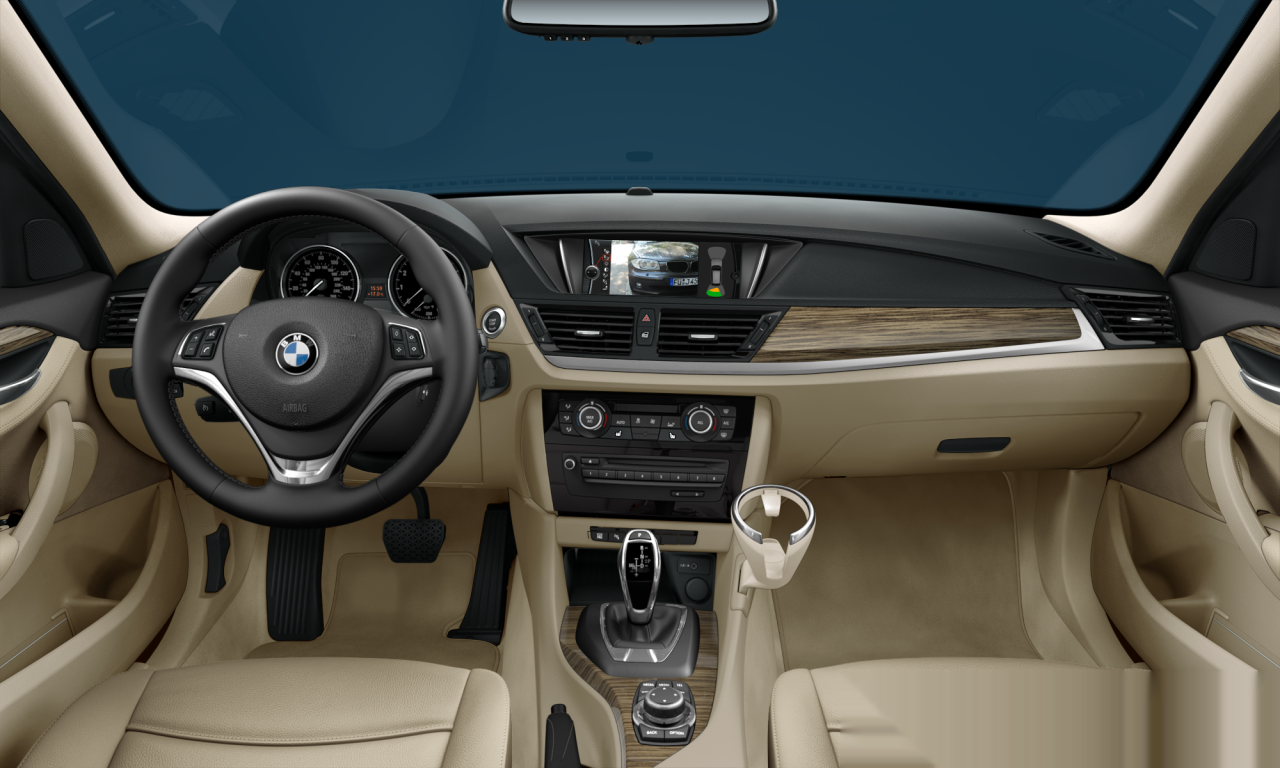 Interior of BMW X1 xDrive35i (E84), VIN WBAVM5C50FVV94502