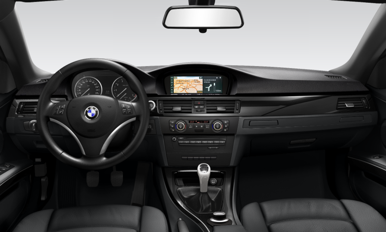 Interior of BMW 325i (E93), VIN WBAWN31020PR38128