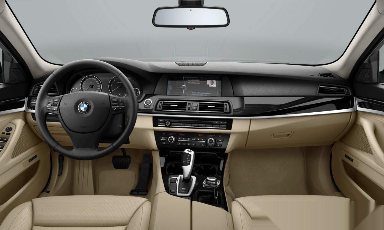 Interior of 2012 BMW 535d (Sedan (4 Doors)), VIN WBAXA71060DX06544