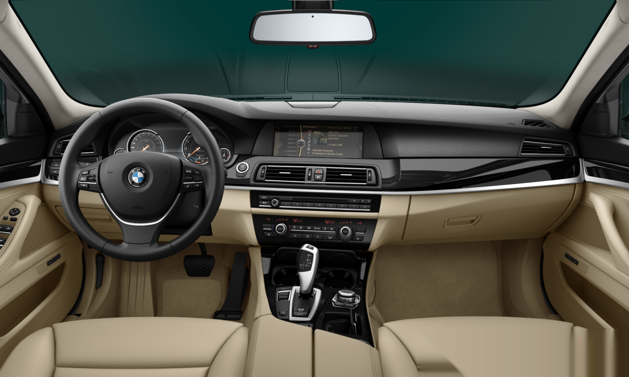 Interior of 2013 BMW 520i (F10), VIN WBAXG11060D171615
