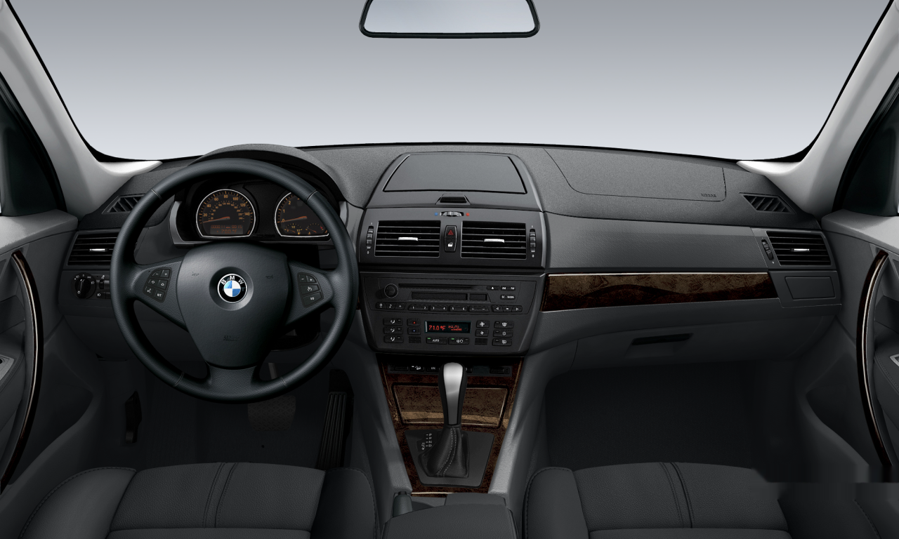 Interior of BMW X3 3.0si (E83 (MUE)), VIN WBXPC93497WF20607
