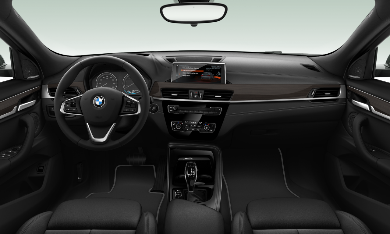 Interior of BMW X2 sDrive28i (F39), VIN WBXYH9C05M5S08740