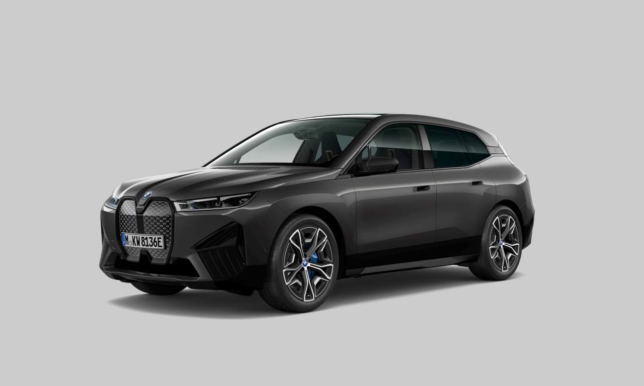 Exterior of BMW iX xDrive40 (Sports Activity Vehicle (5 Doors)), VIN WBY11CF000CN15247