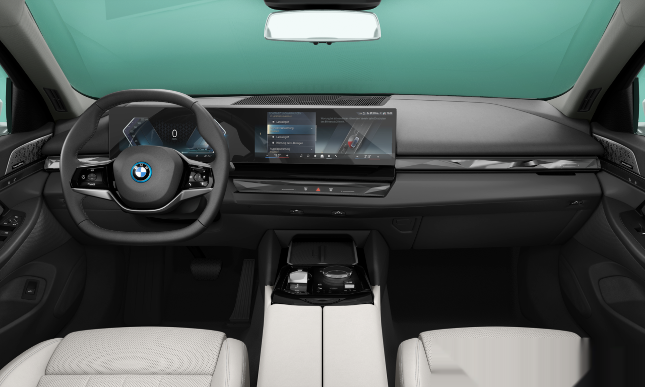 Interior of BMW i5 eDrive40 (G60), VIN WBY31FK080CT82060