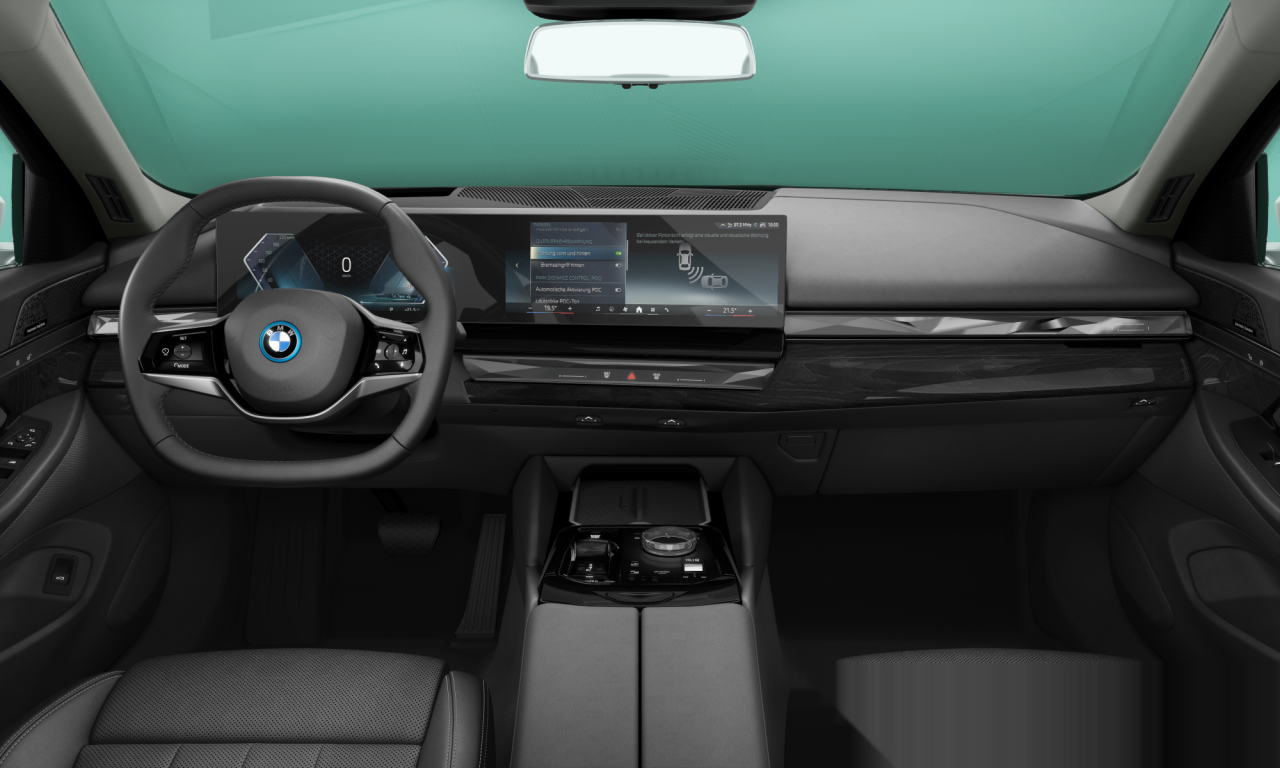 Interior of BMW i5 eDrive40 (G60), VIN WBY32FK060CR38718
