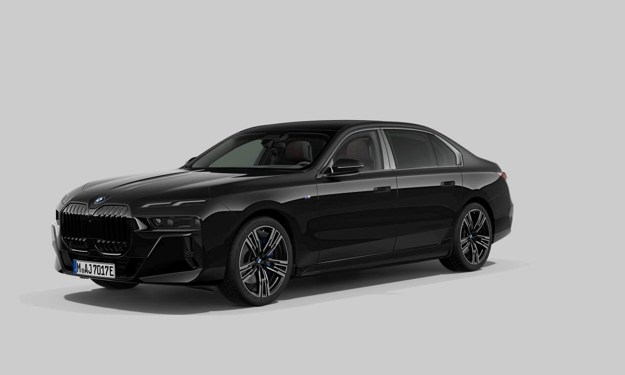 Exterior of 2022 BMW i7 xDrive60 (Sedan (4 Doors)), VIN WBY51EJ00PCM28513