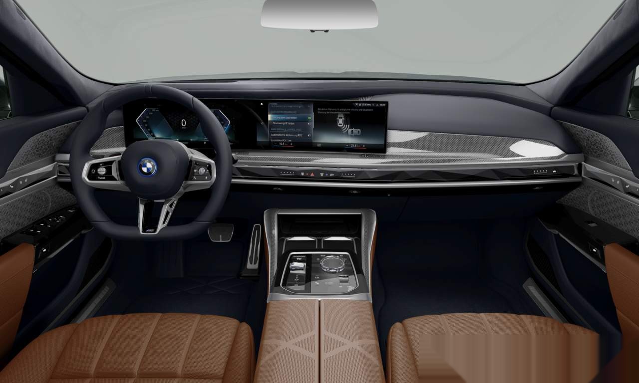Interior of BMW i7 xDrive60 (Sedan (4 Doors)), VIN WBY51EJ0X0CL81030