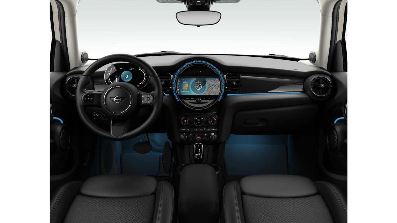 Interior of BMW MINI Cooper (F55 (MUE)), VIN WMW32DK0802S73166